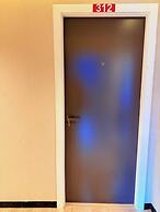 Luck Hotel Huai Khwang MRT Ratchada
