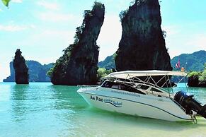 Serene Beach House on Ko Yao Noi With Private Garden
