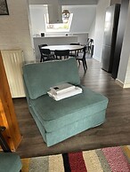 Charming Entire Duplex Apartment for 5 in Saint-gilles,