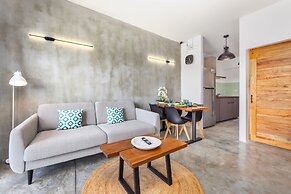 2 Bdr SEAVIEW condo on Bangrak beach