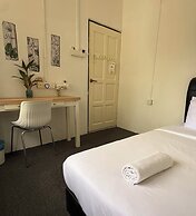 Jade Guesthouse