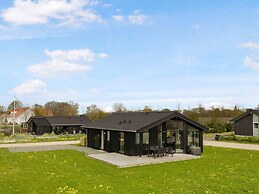 5 Star Holiday Home in Horve