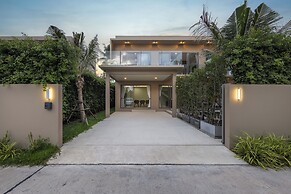 VILLA VICTORIA