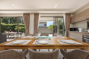 VILLA VICTORIA