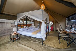 Malaika Mara River Migration Camp