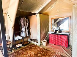Malaika Mara River Migration Camp