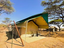 Malaika Mara River Migration Camp