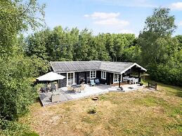 5 Star Holiday Home in Saeby