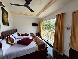 Glass House Retreat