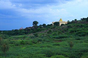 RR RESIDENCY RANIPET
