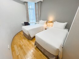UH FLAT HOTELS & RESORTS PINETREE
