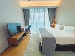 UH FLAT HOTELS & RESORTS PINETREE