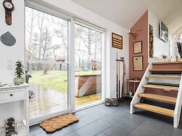 5 Star Holiday Home in Hals