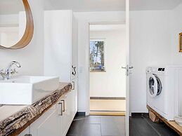 5 Star Holiday Home in Hals