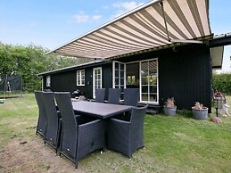 5 Star Holiday Home in Kirke Hyllinge