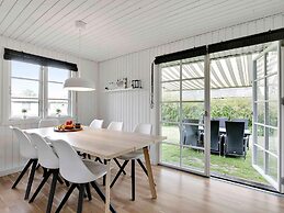 5 Star Holiday Home in Kirke Hyllinge