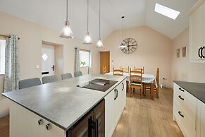 Host Stay The Byres
