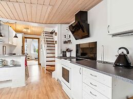 5 Star Holiday Home in Aakirkeby