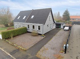 5 Star Holiday Home in Aakirkeby