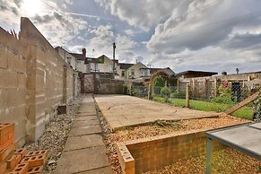 Charming 3 Bed Home Near Caerphilly Castle