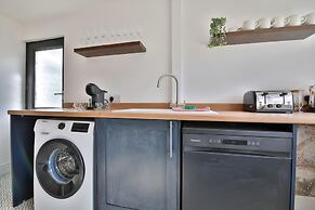 Charming 3 Bed Home Near Caerphilly Castle