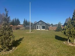 5 Star Holiday Home in Vaeggerlose