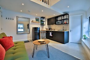 Modern 1-bed Flat Near Cardiff City Centre
