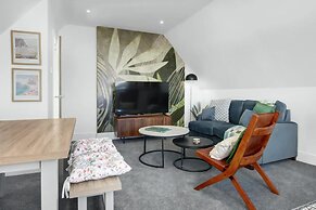 Cardiff City Base Modern 2-bed Apartment