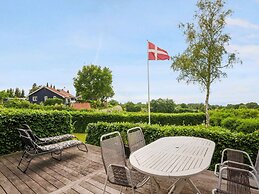 5 Star Holiday Home in Allingabro
