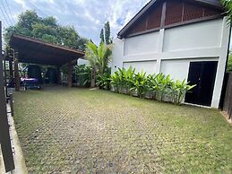 Kalamari Luxury Beach Front Villa