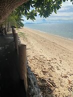 Kalamari Luxury Beach Front Villa
