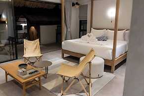 Kalamari Luxury Beach Front Villa