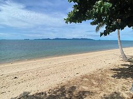 Kalamari Luxury Beach Front Villa