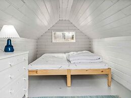 5 Star Holiday Home in Rodby