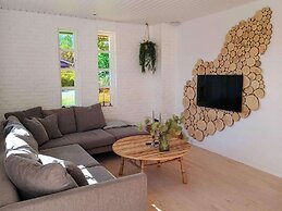 5 Star Holiday Home in Albaek
