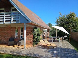 5 Star Holiday Home in Albaek