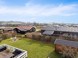 5 Star Holiday Home in Ronde