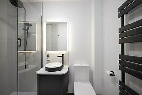 Sixty Aparthotel 2bed, Central Cardiff + Parking