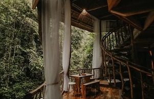 Treehouse de Valentine Mountain Resort