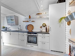 5 Star Holiday Home in Hojby