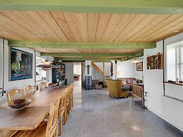 5 Star Holiday Home in Klemensker