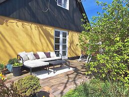5 Star Holiday Home in Ronne