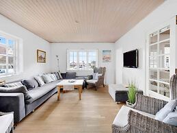 5 Star Holiday Home in Skagen