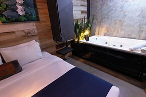 Hotel Lleras Park III