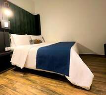 Hotel Lleras Park III