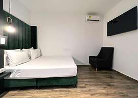 Hotel Lleras Park III