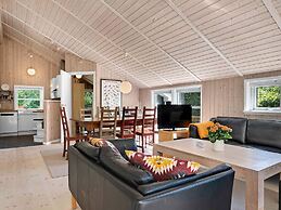 5 Star Holiday Home in Haarby