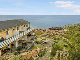 5 Star Holiday Home in Allinge