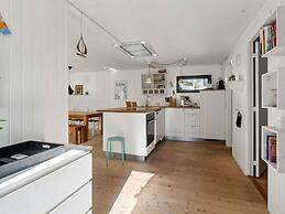 5 Star Holiday Home in Hals