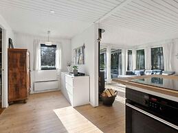 5 Star Holiday Home in Hals